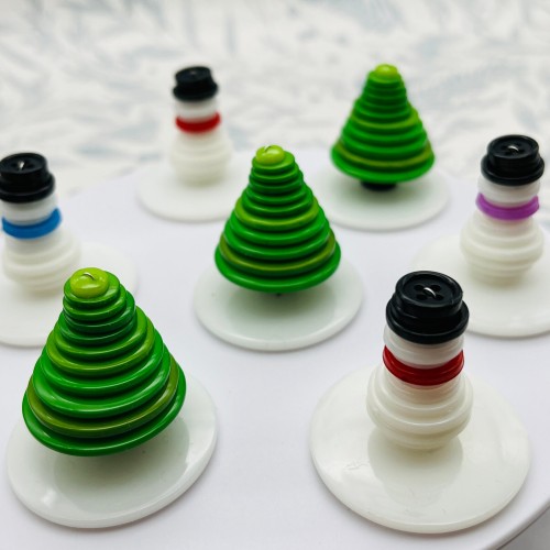 Christmas button snowman & tree ornament decoration. Cute little snowman and Christmas tree on a button base. Ideal for table or mantlepiece